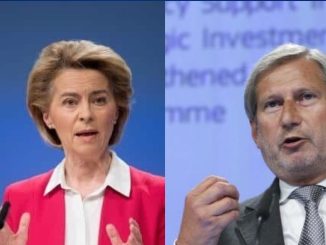 von der Leyen e Johannes Hahn